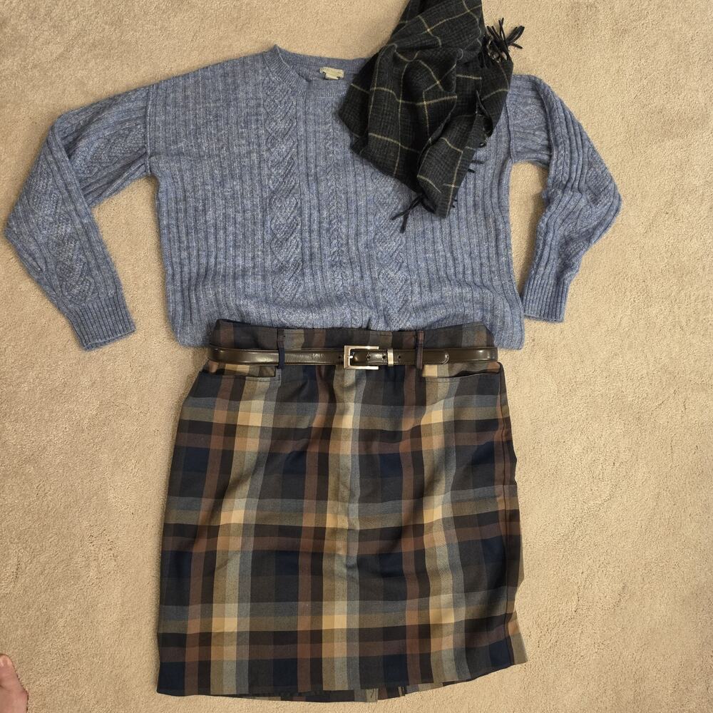 Dark Academia 4PC Outfit Bundle Size XL / 16 — Plaid Skirt, Cable Knit Sweater,